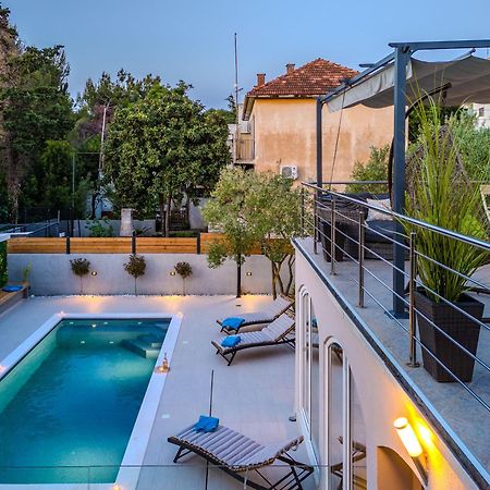 Villa B&D Zadar For The Complete Pleasure Of Vacation !Heated! Private Pool! Green Oasis In The Center Of Zadar, 100M From The Sea Экстерьер фото