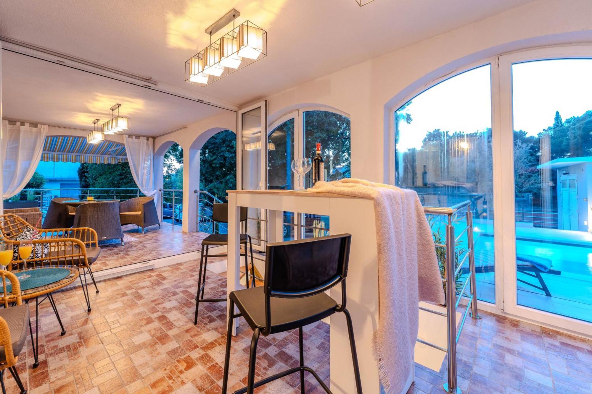 Villa B&D Zadar For The Complete Pleasure Of Vacation !Heated! Private Pool! Green Oasis In The Center Of Zadar, 100M From The Sea Экстерьер фото